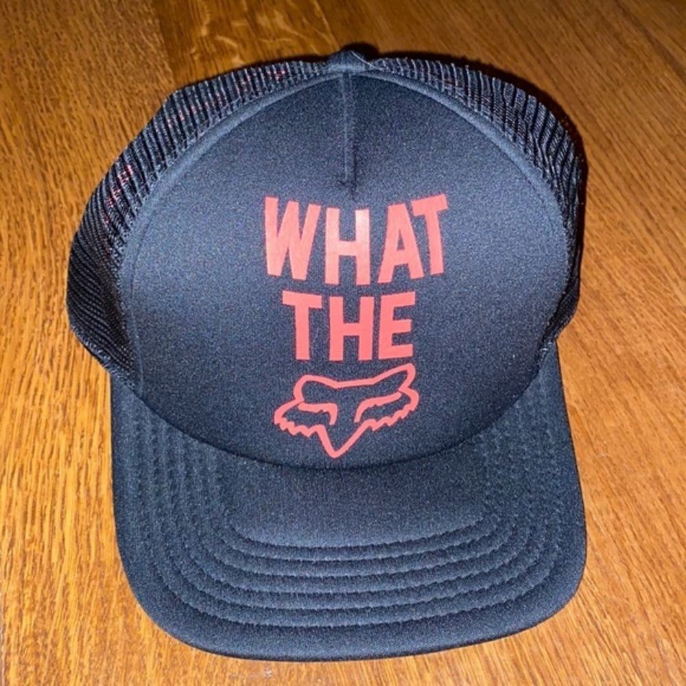 Fox Snapback trucker hat